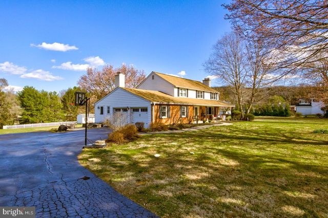 115 DIAMOND ROCK RD, Phoenixville, PA 19460