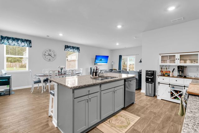 301 Black Birch Drive, Summerville, SC 29486