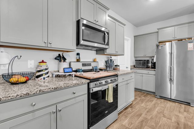 301 Black Birch Drive, Summerville, SC 29486
