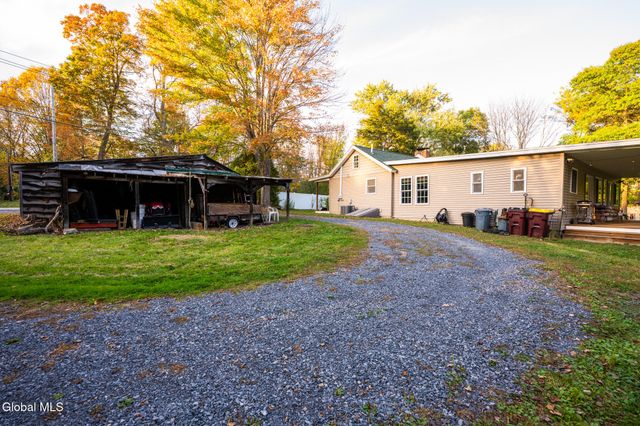 261 Old Post Road, Malta, NY 12020