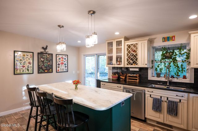 261 Old Post Road, Malta, NY 12020