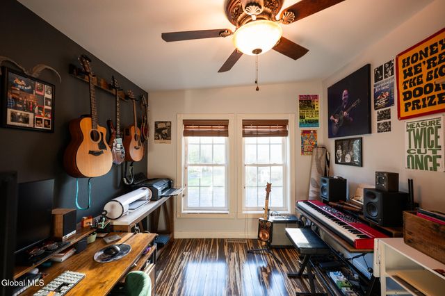 261 Old Post Road, Malta, NY 12020