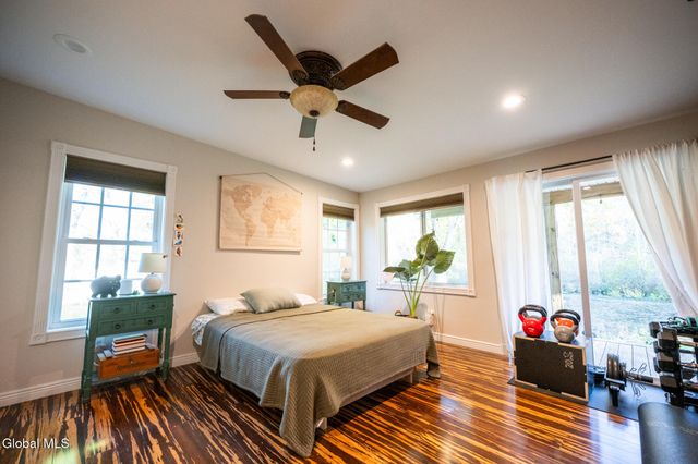 261 Old Post Road, Malta, NY 12020