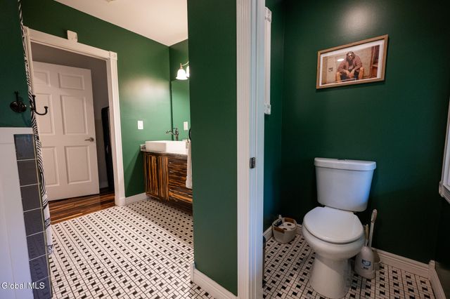 261 Old Post Road, Malta, NY 12020