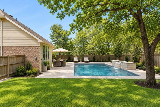 115 Red Eagle Court, Montgomery, TX 77316