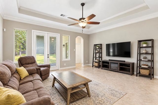 115 Red Eagle Court, Montgomery, TX 77316
