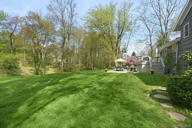 14 Garey Drive, Chappaqua, NY 10514