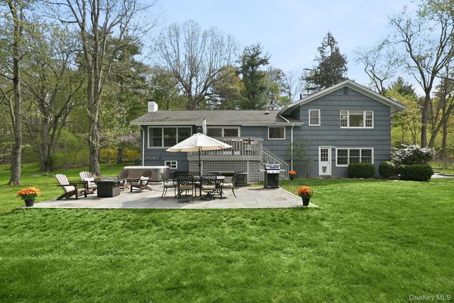 14 Garey Drive, Chappaqua, NY 10514
