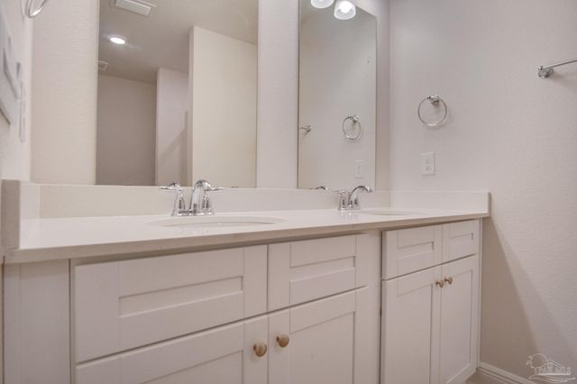 5689 Stellarjay St, Gulf Breeze, FL 32563