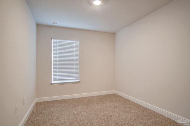 5689 Stellarjay St, Gulf Breeze, FL 32563