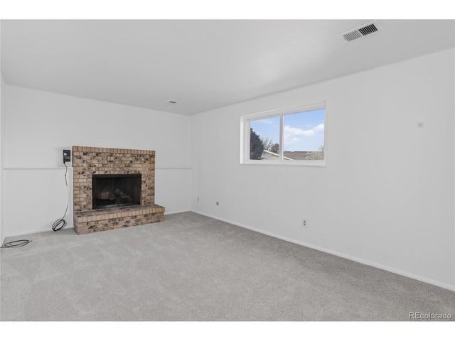 4560 E Lake Cir, Centennial, CO 80121