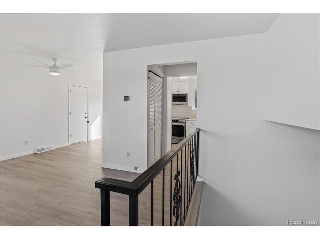 4560 E Lake Cir, Centennial, CO 80121