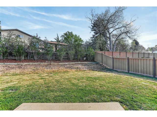 4560 E Lake Cir, Centennial, CO 80121