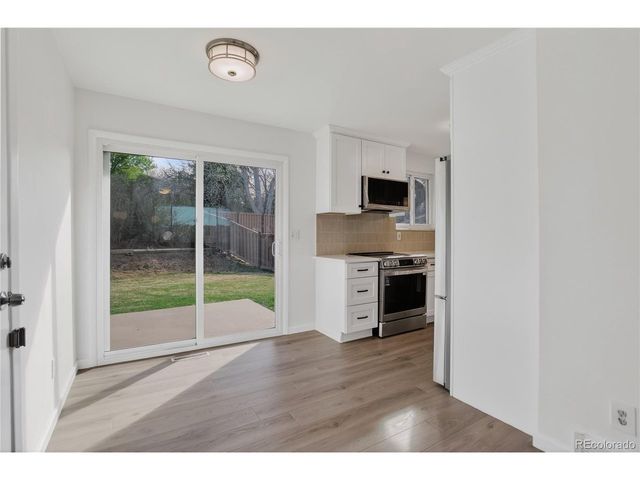 4560 E Lake Cir, Centennial, CO 80121