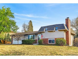 4560 E Lake Cir, Centennial, CO 80121