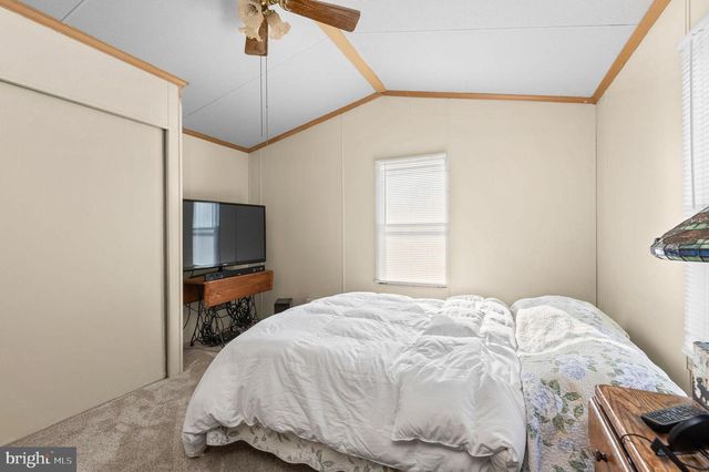 92 ROBIN LN, Sellersville, PA 18960