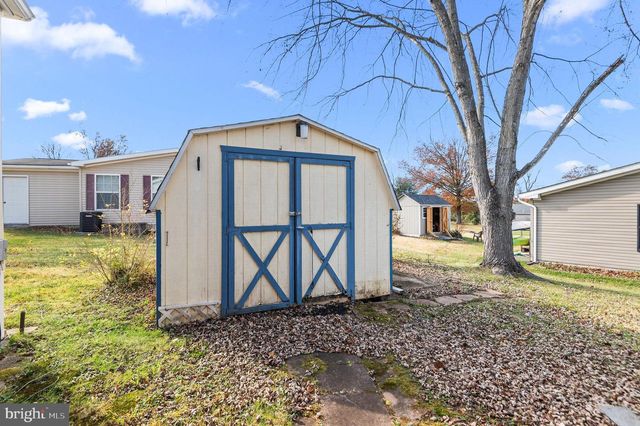 92 ROBIN LN, Sellersville, PA 18960