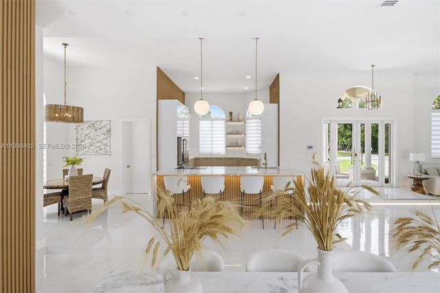 9717 SW 94th Ter, Miami, FL 33176