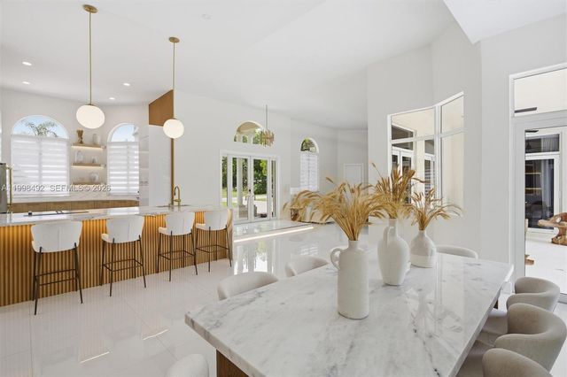 9717 SW 94th Ter, Miami, FL 33176