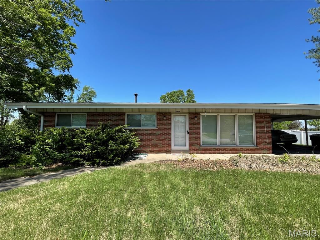 9411 Crockett Drive, Olivette, MO 63132