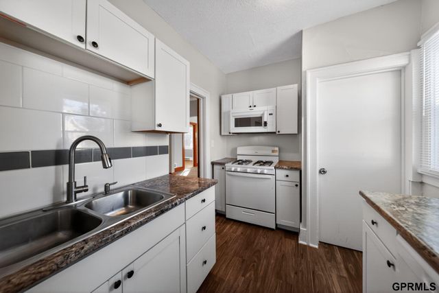 3123 Fontenelle Boulevard, Omaha, NE 68104