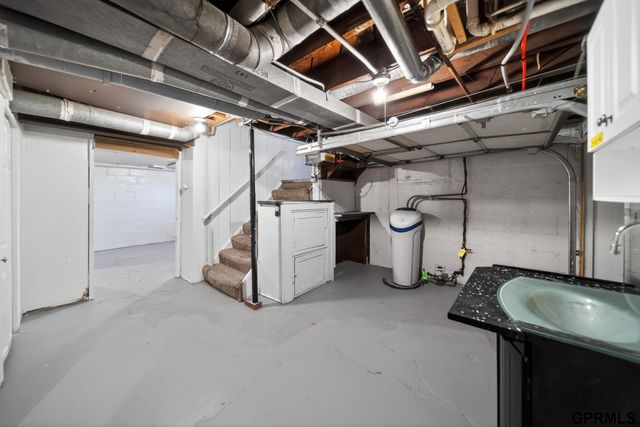 3123 Fontenelle Boulevard, Omaha, NE 68104