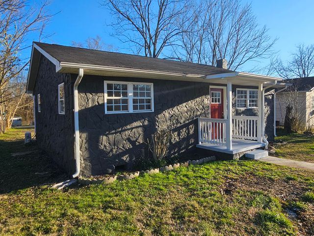 1317 S Cedar Avenue, South Pittsburg, TN 37380