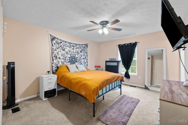 3915 Pebble Creek Lane, Batavia Twp, OH 45102