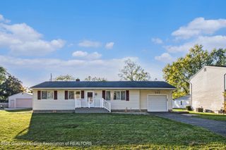 523 Theo Avenue, Lansing, MI 48917