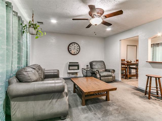 9100 Cedar Trail, Noble, OK 73068