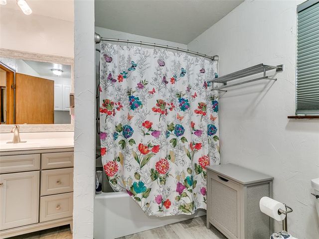 9100 Cedar Trail, Noble, OK 73068