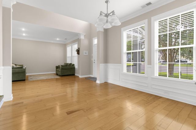 104 Plank Court, Summerville, SC 29485