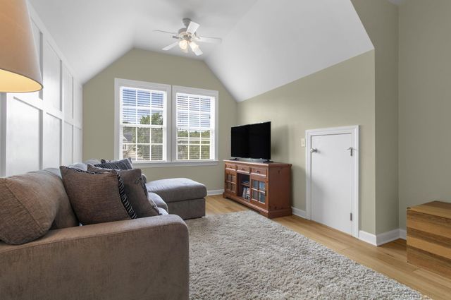104 Plank Court, Summerville, SC 29485