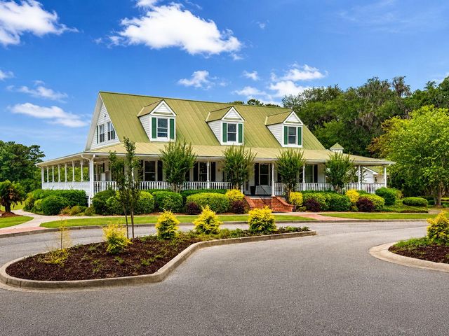 104 Plank Court, Summerville, SC 29485