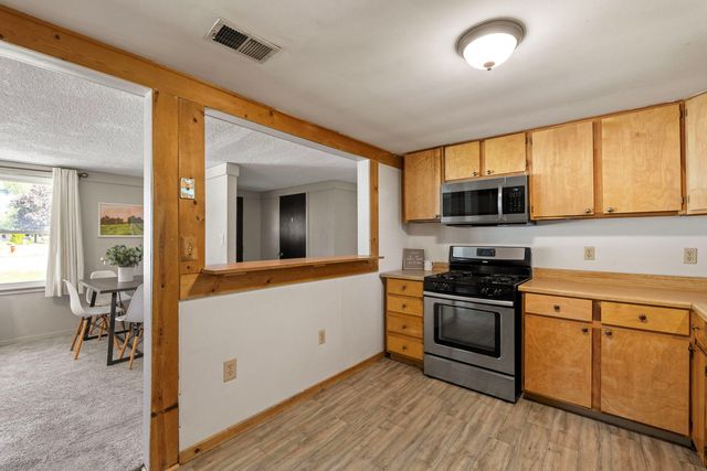 427 14th Avenue, Silvis, IL 61282
