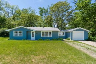 427 14th Avenue, Silvis, IL 61282
