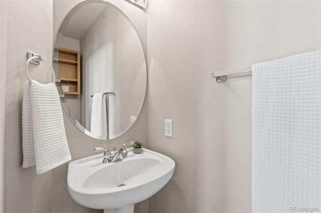 4240 Tee Shot Drive, Colorado Springs, CO 80922