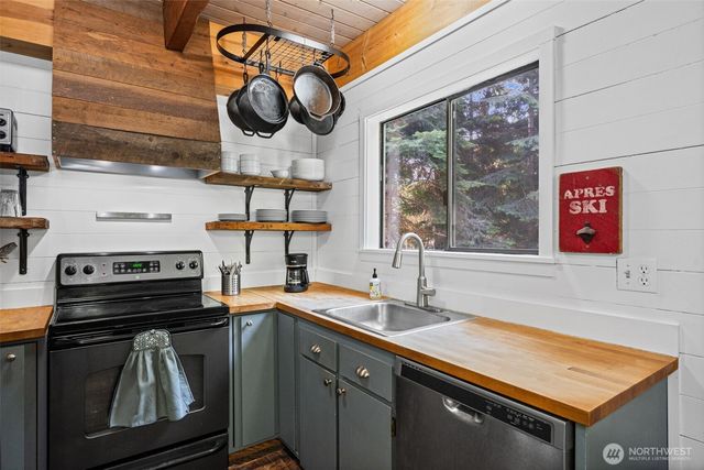 281 Wilderness Lane, Easton, WA 98925