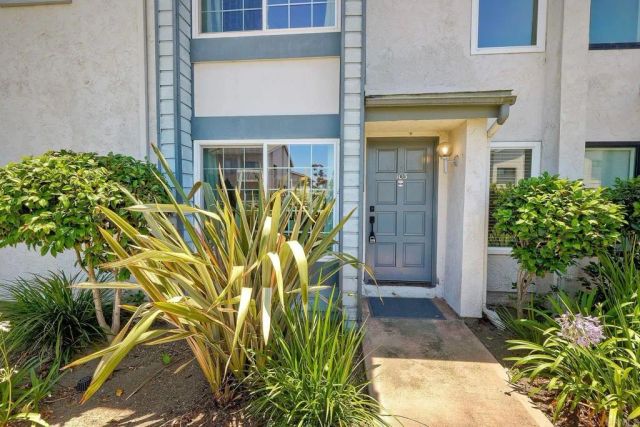 4024 Crystal Dawn Lane 103, San Diego, CA 92122