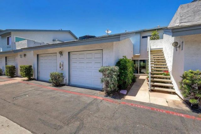 4024 Crystal Dawn Lane 103, San Diego, CA 92122