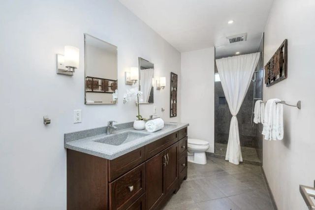 4024 Crystal Dawn Lane 103, San Diego, CA 92122