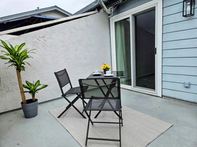 4024 Crystal Dawn Lane 103, San Diego, CA 92122