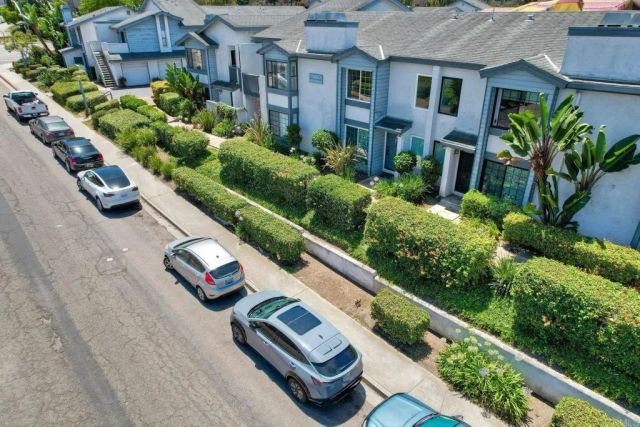 4024 Crystal Dawn Lane 103, San Diego, CA 92122