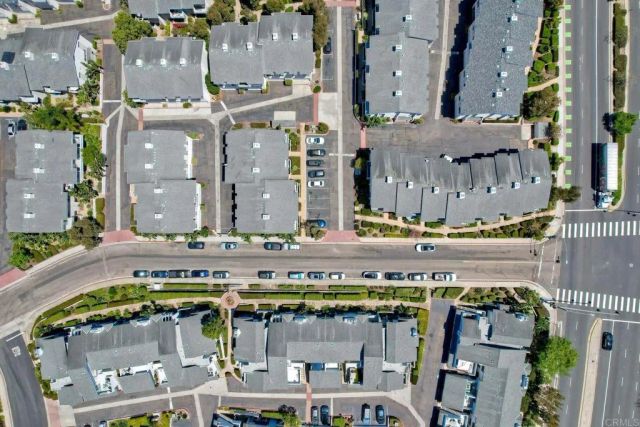 4024 Crystal Dawn Lane 103, San Diego, CA 92122