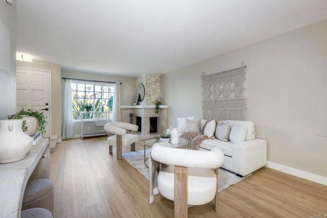 4024 Crystal Dawn Lane 103, San Diego, CA 92122