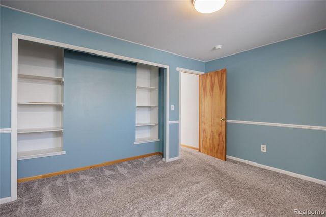 36610 Tessens Drive, Clinton Township, MI 48035