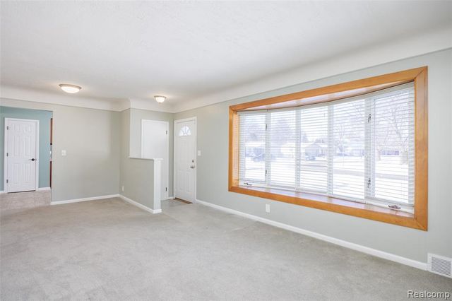 36610 Tessens Drive, Clinton Township, MI 48035