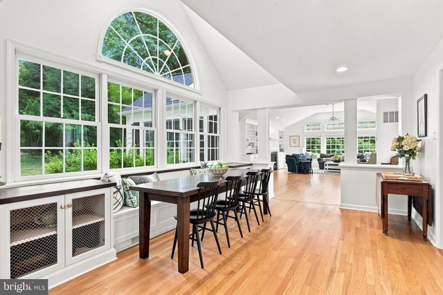 476 SCHOOL HOUSE LN, Devon, PA 19333