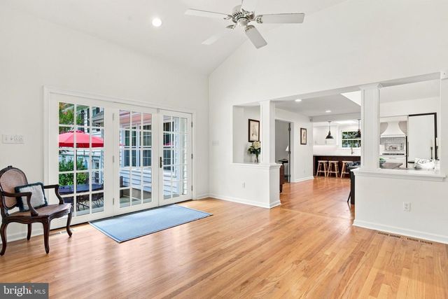476 SCHOOL HOUSE LN, Devon, PA 19333