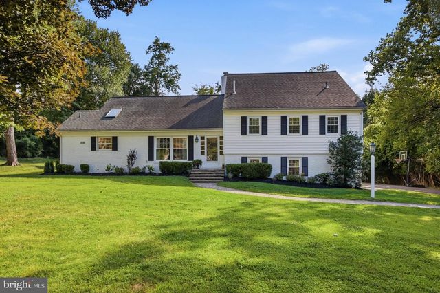 476 SCHOOL HOUSE LN, Devon, PA 19333
